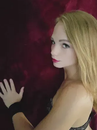 OnlyFans cuenta redheadedgoddessvip.95 avatar 1