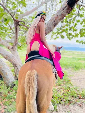 OnlyFans cuenta lesliebrielle avatar 1