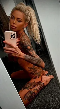 OnlyFans cuenta lucyczech avatar 1