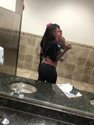 OnlyFans cuenta theonlykinkstak header 2