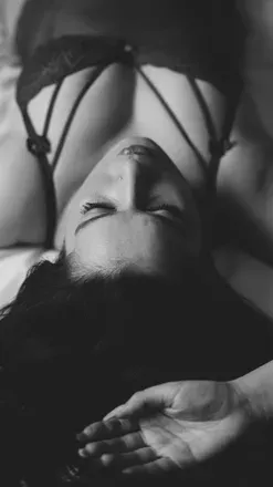 OnlyFans account  verinhapereira header 2