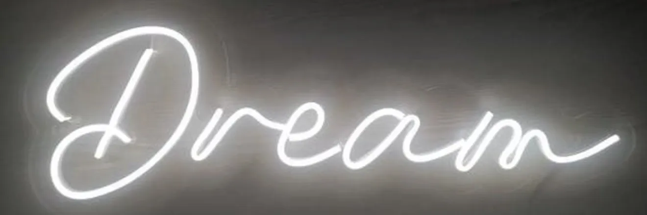 OnlyFans cuenta dreamgirllove2 header 2