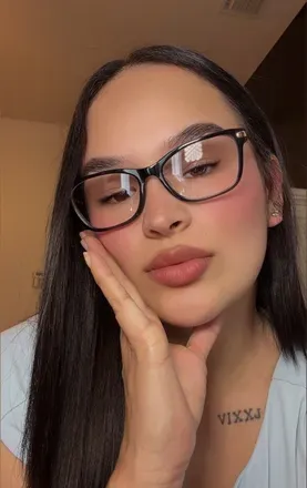 OnlyFans cuenta yuli_05 avatar 1