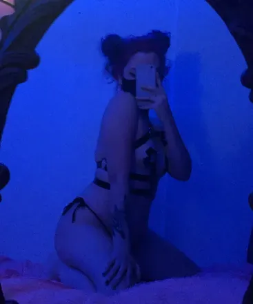 OnlyFans cuenta cheshir3e avatar 1