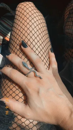 OnlyFans cuenta lstonie header 2