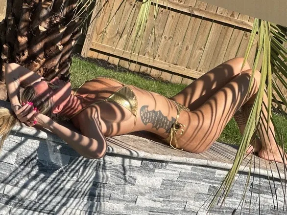 OnlyFans cuenta buffybordeaux header 2