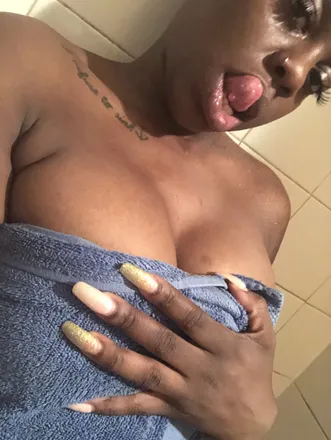 OnlyFans cuenta cocobellaboss header 2