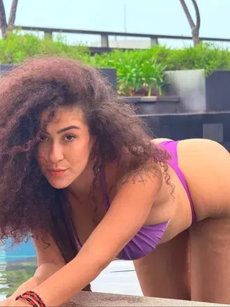 OnlyFans cuenta ayshamadson avatar 1