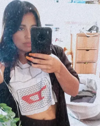 OnlyFans cuenta yenny87vargas header 2