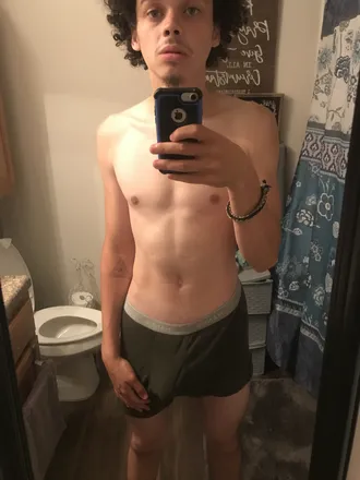 OnlyFans cuenta yungstoner420 header 2