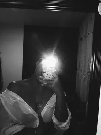 OnlyFans account  chloeee.c avatar 1