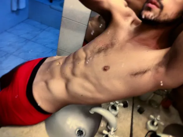 OnlyFans cuenta sexyliam92 header 2