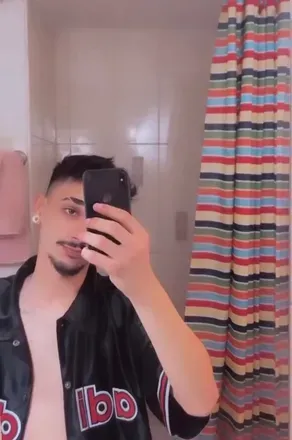 OnlyFans account  vaatu_22 avatar 1