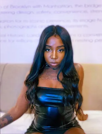 OnlyFans account  binderella avatar 1