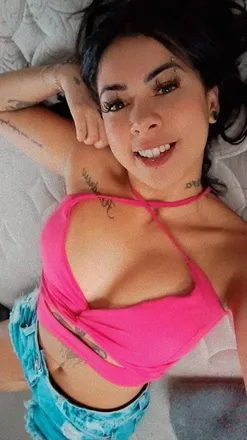 OnlyFans cuenta moreninhacavalona header 2