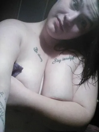 OnlyFans cuenta sammi16 header 2