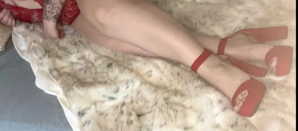 OnlyFans cuenta rosie.dai header 2