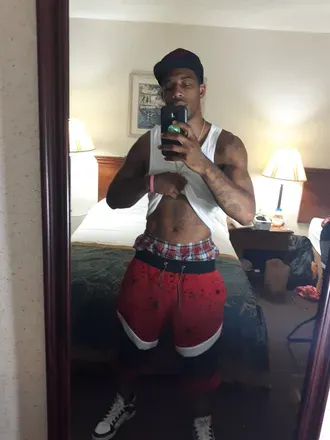 OnlyFans cuenta pleasure74 header 2