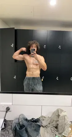 OnlyFans cuenta daddye97 avatar 1