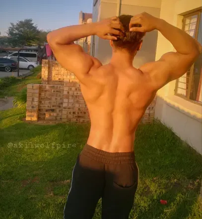 OnlyFans cuenta akilwolfpire header 2
