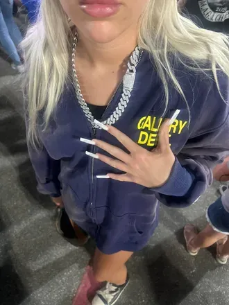 OnlyFans cuenta prettylilblondebae avatar 1