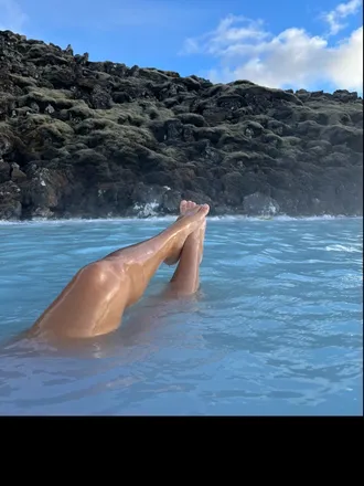 OnlyFans cuenta cutiefeetbya header 2