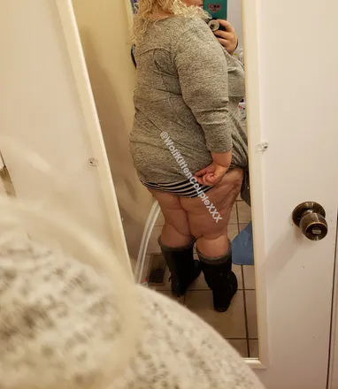 OnlyFans cuenta thickitten93 header 2