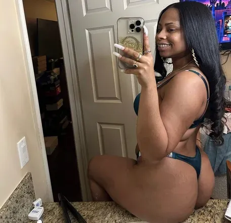 OnlyFans account  ebabybennett avatar 1