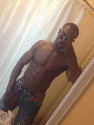 OnlyFans cuenta mr4thanight avatar 1