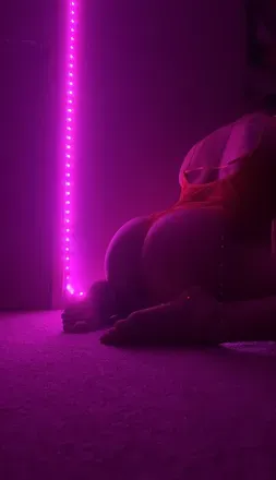 OnlyFans cuenta tiinytaurean avatar 1