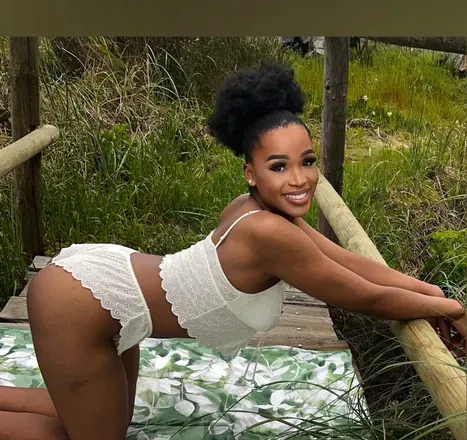 OnlyFans cuenta savannah.lion header 2