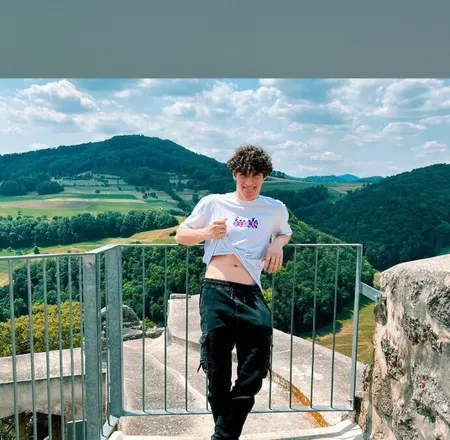 OnlyFans cuenta thedirtyray header 2