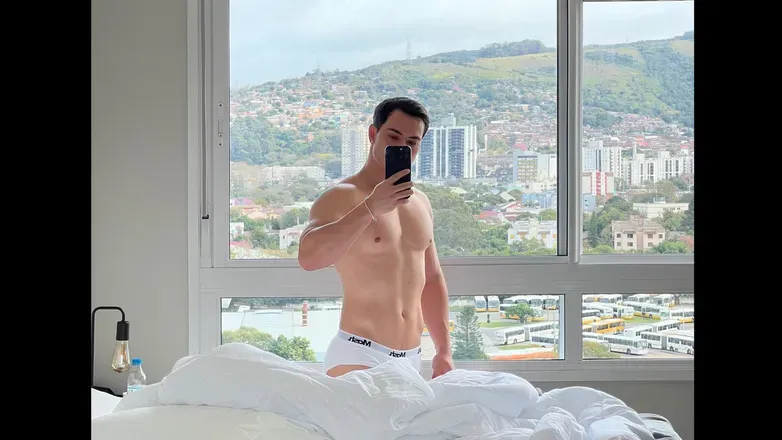 OnlyFans cuenta famoraez avatar 1