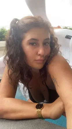 OnlyFans account  leilasmokes avatar 1