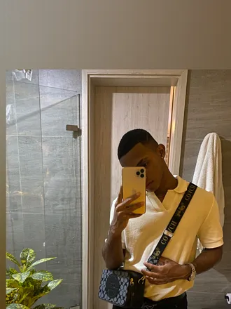 OnlyFans cuenta escobarluis22 header 2