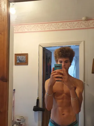 OnlyFans cuenta aliyh94 previous_avatars_1 3