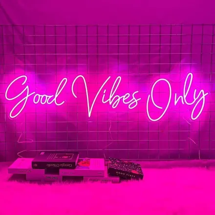 OnlyFans cuenta hippystoner93vip header 2