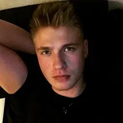OnlyFans cuenta yourker avatar 1