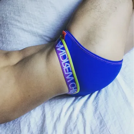 OnlyFans cuenta thenakedyorch header 2