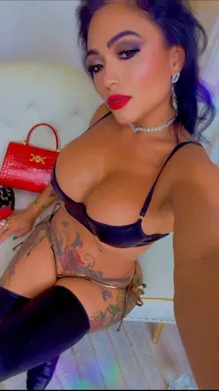 OnlyFans cuenta tvickys avatar 1
