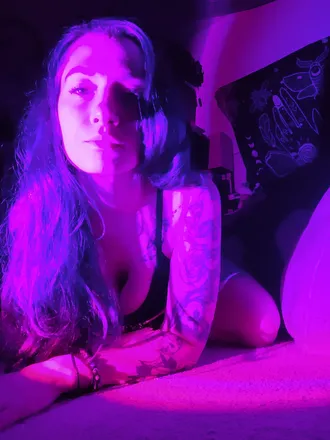 OnlyFans account  paulinna.vibes header 2