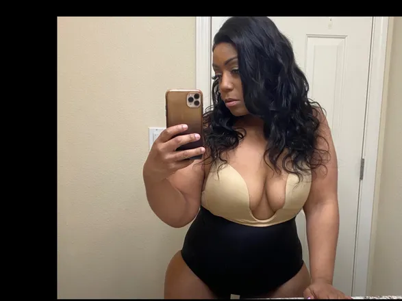 OnlyFans cuenta evalarose avatar 1