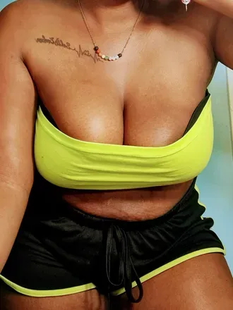 OnlyFans cuenta queen_nebdovine avatar 1
