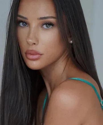 OnlyFans cuenta carlotta.bnk avatar 1