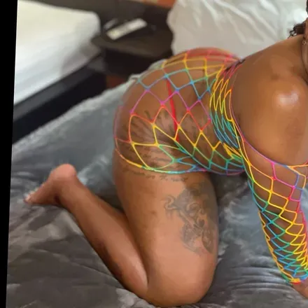 OnlyFans cuenta exoticamilli header 2