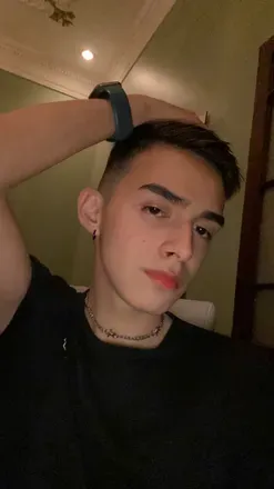 OnlyFans cuenta littleboybitch18 avatar 1