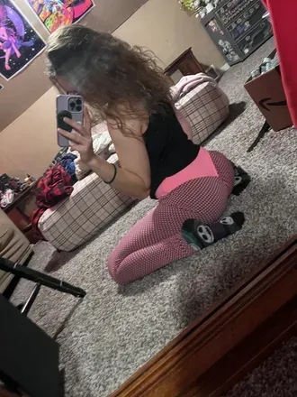 OnlyFans cuenta prettyprincessmons avatar 1