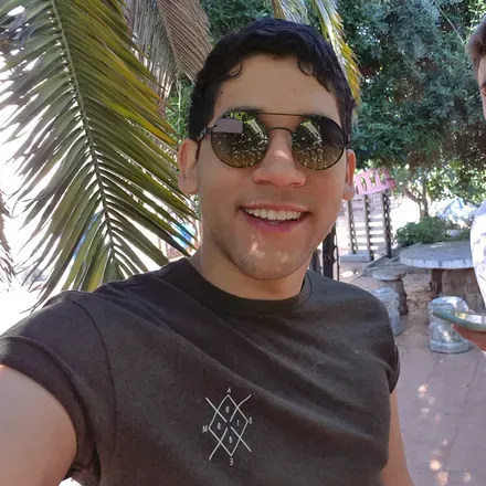OnlyFans account  robertrequena avatar 1