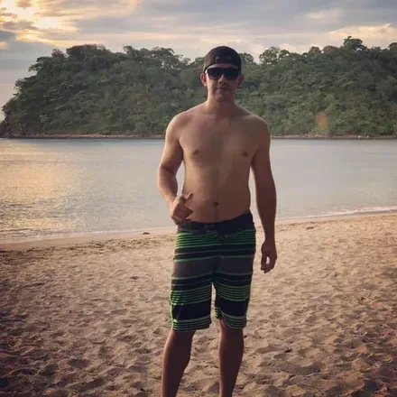 OnlyFans account  luis0403 avatar 1