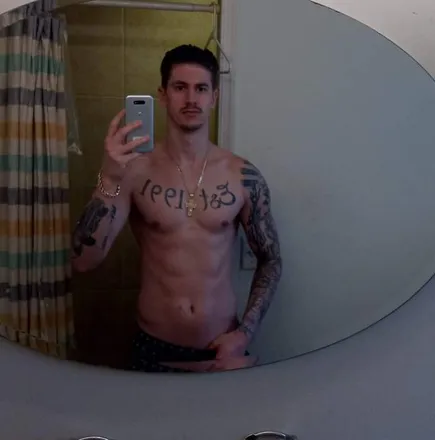 OnlyFans cuenta badboy29xx header 2